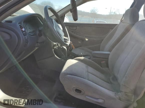 ✅ 2001 Oldsmobile Alero GL1 • VIN: 1G3NL12T41C145360 • Lot: 41750984. Listed on Copart with 132,613 mi. Free auction sales archive from the USA and detailed vehicle history report at DreamBid. Image 7.