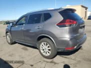 ✅ 2018 Nissan Rogue S • VIN: JN8AT2MTXJW450477 • Lot: 87284855. Wystawiony na Copart z przebiegiem 141 990 mil. Bezpłatny archiwum sprzedaży aukcyjnych z USA i szczegółowy raport historii pojazdu na DreamBid. Zdjęcie 2.