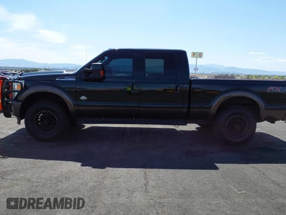 ✅ 2015 Ford F-250 Lariat • VIN: 1FT7W2BT9FEC36528 • Lot: 42358471. Listed on IAAI with 157,487 mi. Free auction sales archive from the USA and detailed vehicle history report at DreamBid. Image 14.