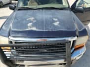 ✅ 2000 Ford Excursion Limited • VIN: 1FMNU42S5YEB35582 • Lot: 70335684. Wystawiony na Copart z przebiegiem 236 771 mil. Bezpłatny archiwum sprzedaży aukcyjnych z USA i szczegółowy raport historii pojazdu na DreamBid. Zdjęcie 12.