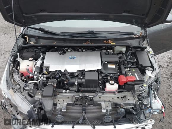 ✅ 2017 Toyota Prius Plus • VIN: JTDKARFP4H3029011 • Lot: 43741769. Listed on IAAI with 66,457 mi. Free auction sales archive from the USA and detailed vehicle history report at DreamBid. Image 10.