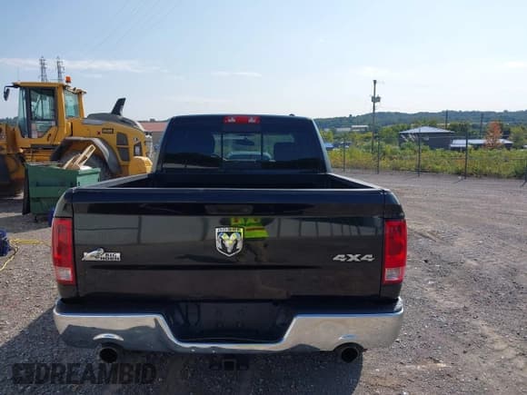 ✅ 2010 Dodge 1500 SLT • VIN: 1D7RV1GT6AS224674 • Lot: 40267946. Wystawiony na IAAI z przebiegiem 188 507 mil. Bezpłatny archiwum sprzedaży aukcyjnych z USA i szczegółowy raport historii pojazdu na DreamBid. Zdjęcie 17.