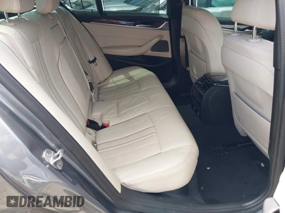 ✅ 2019 BMW 5 Series 540i • VIN: WBAJE5C51KBM76918 • Lot: 42000228. Listed on IAAI with 59,670 mi. Free auction sales archive from the USA and detailed vehicle history report at DreamBid. Image 8.