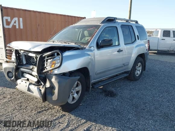 ✅ 2011 Nissan Xterra S • VIN: 5N1AN0NW1BC511300 • Lot: 43504278. Listed on IAAI with 164,316 mi. Free auction sales archive from the USA and detailed vehicle history report at DreamBid. Image 2.