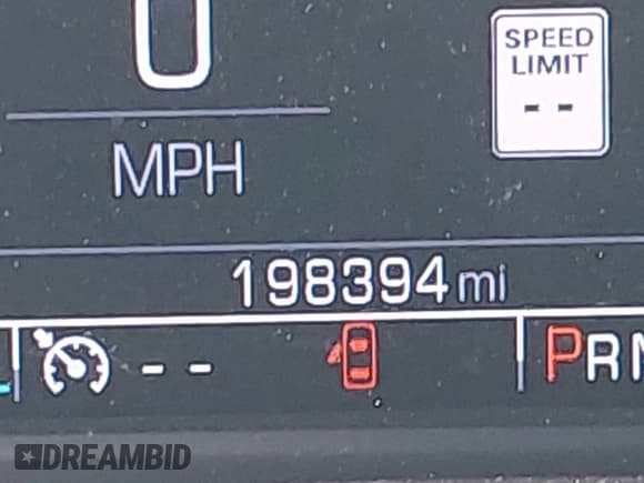 ✅ 2017 Chevrolet Silverado 2500HD LT • VIN: 1GC1KVEY9HF181540 • Lot: 43017957. Listed on IAAI with 198,394 mi. Free auction sales archive from the USA and detailed vehicle history report at DreamBid. Image 15.