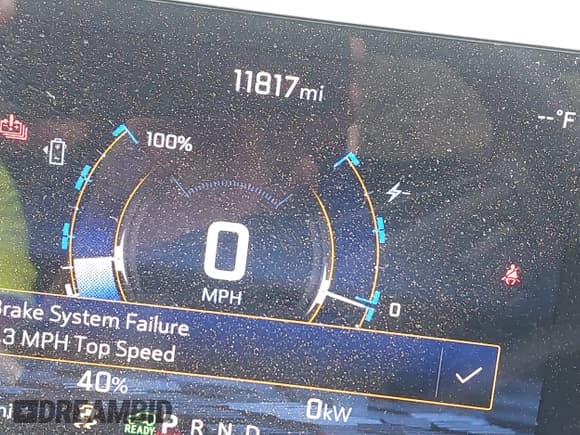 ✅ 2024 Chevrolet Silverado EV Work Truck • VIN: 1GC10VEL6RU200925 • Лот: 42101870. Опубликован ранее на IAAI с пробегом 11 817 миль. Бесплатный доступ к архиву аукционных продаж из США и подробный отчёт об истории автомобиля на DreamBid. Изображение 15.