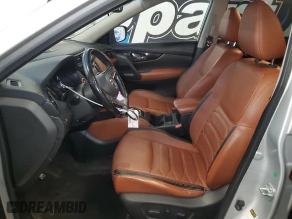 ✅ 2017 Nissan Rogue SL • VIN: JN8AT2MV9HW026364 • Лот: 84241415. Опубликован ранее на Copart с пробегом 135 984 миль. Бесплатный доступ к архиву аукционных продаж из США и подробный отчёт об истории автомобиля на DreamBid. Изображение 7.