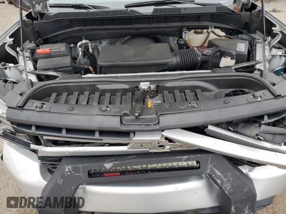 ✅ 2019 Chevrolet Silverado 1500 RST • VIN: 1GCUYEED1KZ167601 • Lot: 86436325. Listed on Copart with 42,961 mi. Free auction sales archive from the USA and detailed vehicle history report at DreamBid. Image 11.