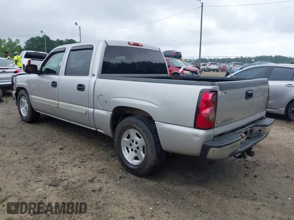 ✅ 2006 Chevrolet Silverado 1500 LT1 • VIN: 2GCEC13T661128104 • Лот: 42430767. Опубликован ранее на IAAI с пробегом 276 945 миль. Бесплатный доступ к архиву аукционных продаж из США и подробный отчёт об истории автомобиля на DreamBid. Изображение 3.