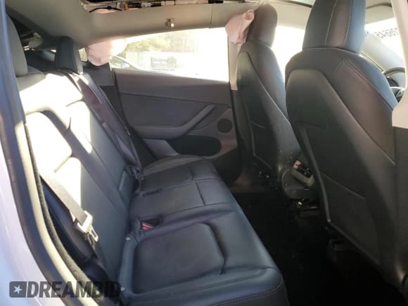 ✅ 2023 Tesla Model Y Long Range • VIN: 7SAYGDEE9PF644380 • Lot: 87026645. Listed on Copart with 67,158 mi. Free auction sales archive from the USA and detailed vehicle history report at DreamBid. Image 10.