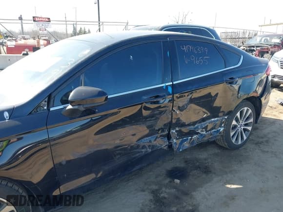 ✅ 2020 Ford Fusion SE • VIN: 3FA6P0T96LR179655 • Лот: 41796399. Опубликован ранее на IAAI с пробегом 54 089 миль. Бесплатный доступ к архиву аукционных продаж из США и подробный отчёт об истории автомобиля на DreamBid. Изображение 6.