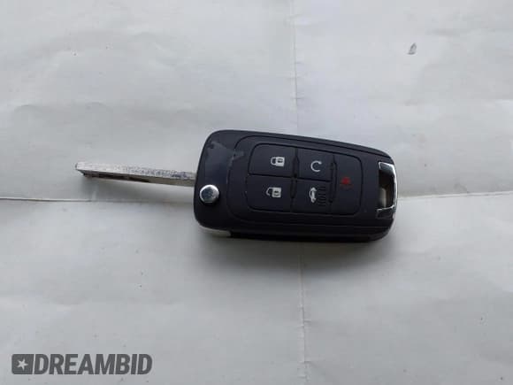 ✅ 2013 Chevrolet Malibu LT • VIN: 1G11E5SAXDF213042 • Lot: 43668825. Listed on IAAI with 174,912 mi. Free auction sales archive from the USA and detailed vehicle history report at DreamBid. Image 11.