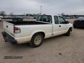 ✅ 2003 Chevrolet S-10 LS • VIN: 1GCCS19X438289287 • Лот: 88000465. Опубликован ранее на Copart с пробегом 212 723 миль. Бесплатный доступ к архиву аукционных продаж из США и подробный отчёт об истории автомобиля на DreamBid. Изображение 3.