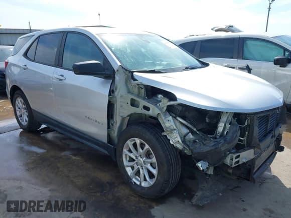 ✅ 2020 Chevrolet Equinox LS • VIN: 3GNAXHEVXLS653233 • Lot: 43125798. Wystawiony na IAAI z przebiegiem 110 051 mil. Bezpłatny archiwum sprzedaży aukcyjnych z USA i szczegółowy raport historii pojazdu na DreamBid. Zdjęcie 1.
