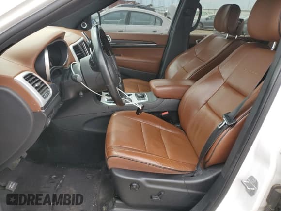 ✅ 2018 Jeep Grand Cherokee Summit • VIN: 1C4RJFJG7JC334724 • Lot: 54940505. Listed on Copart with 43,245 mi. Free auction sales archive from the USA and detailed vehicle history report at DreamBid. Image 7.