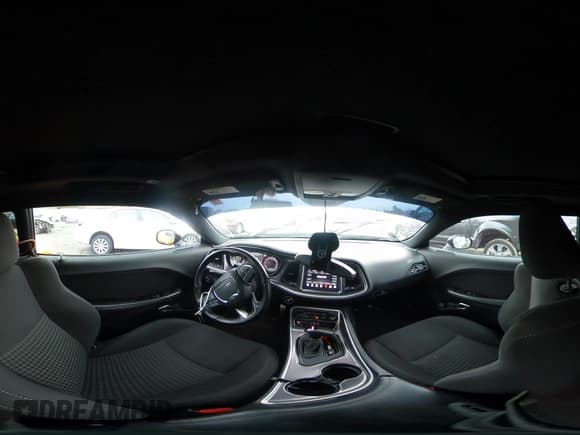 ✅ 2019 Dodge Challenger R/T • VIN: 2C3CDZBT1KH501334 • Lot: 39406434. Wystawiony na Copart z przebiegiem 63 005 mil. Bezpłatny archiwum sprzedaży aukcyjnych z USA i szczegółowy raport historii pojazdu na DreamBid. Zdjęcie 12.