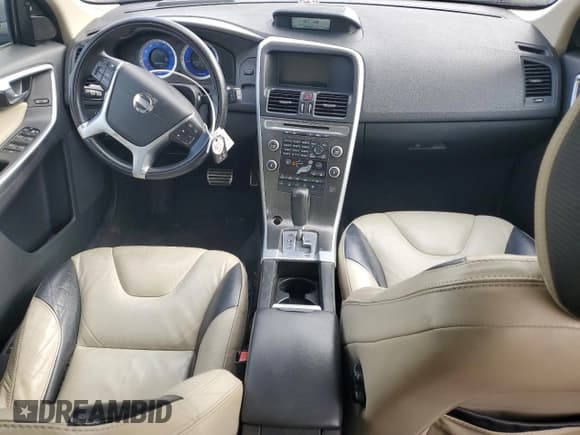 ✅ 2011 Volvo XC60 3.0T • VIN: YV4902DZ7B2147996 • Lot: 82368325. Listed on Copart with 133,003 mi. Free auction sales archive from the USA and detailed vehicle history report at DreamBid. Image 8.