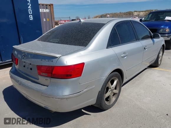 ✅ 2009 Hyundai Sonata SE • VIN: 5NPEU46F39H502126 • Лот: 41785108. Опубликован ранее на IAAI с пробегом 160 064 миль. Бесплатный доступ к архиву аукционных продаж из США и подробный отчёт об истории автомобиля на DreamBid. Изображение 4.