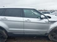 ✅ 2015 Land Rover Range Rover Evoque Pure Premium • VIN: SALVR2BG6FH070994 • Lot: 41536880. Wystawiony na IAAI z przebiegiem 59 173 mil. Bezpłatny archiwum sprzedaży aukcyjnych z USA i szczegółowy raport historii pojazdu na DreamBid. Zdjęcie 12.