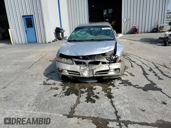✅ 2005 Pontiac Bonneville SE • VIN: 1G2HX52K35U111558 • Lot: 75551444. Wystawiony na Copart z przebiegiem 201 503 mil. Bezpłatny archiwum sprzedaży aukcyjnych z USA i szczegółowy raport historii pojazdu na DreamBid. Zdjęcie 10.