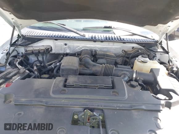 ✅ 2013 Ford Expedition XLT • VIN: 1FMJU1J58DEF11405 • Lot: 42352064. Listed on IAAI with 138,050 mi. Free auction sales archive from the USA and detailed vehicle history report at DreamBid. Image 10.