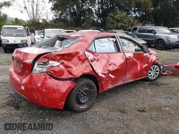 ✅ 2017 Toyota Corolla L • VIN: 5YFBURHE0HP572348 • Лот: 84964825. Опубликован ранее на Copart с пробегом Не указан. Бесплатный доступ к архиву аукционных продаж из США и подробный отчёт об истории автомобиля на DreamBid. Изображение 3.