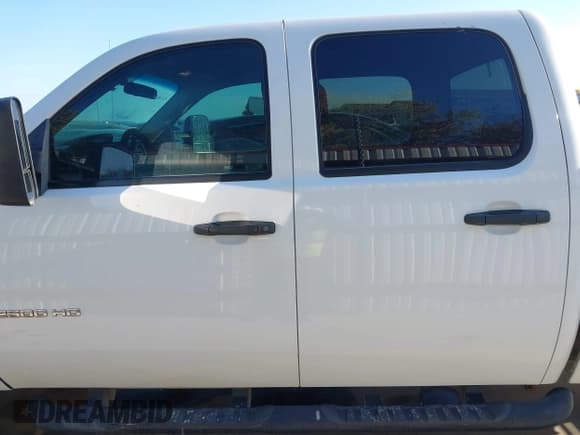 ✅ 2014 Chevrolet Silverado 2500HD Work Truck • VIN: 1GC1CVCG8EF161704 • Лот: 43678631. Опубликован ранее на IAAI с пробегом 264 452 миль. Бесплатный доступ к архиву аукционных продаж из США и подробный отчёт об истории автомобиля на DreamBid. Изображение 15.