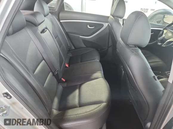 ✅ 2014 Hyundai Elantra • VIN: KMHD35LH6EU184900 • Lot: 69282575. Listed on Copart with 89,617 mi. Free auction sales archive from the USA and detailed vehicle history report at DreamBid. Image 10.