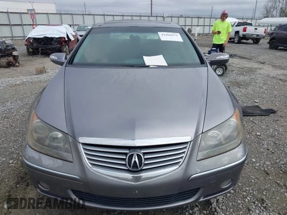 ✅ 2005 Acura RL • VIN: JH4KB16525C006978 • Lot: 41800979. Wystawiony na IAAI z przebiegiem 213 501 mil. Bezpłatny archiwum sprzedaży aukcyjnych z USA i szczegółowy raport historii pojazdu na DreamBid. Zdjęcie 12.