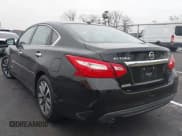 ✅ 2017 Nissan Altima SV • VIN: 1N4AL3AP6HC161980 • Lot: 43747593. Wystawiony na IAAI z przebiegiem 28 995 mil. Bezpłatny archiwum sprzedaży aukcyjnych z USA i szczegółowy raport historii pojazdu na DreamBid. Zdjęcie 3.