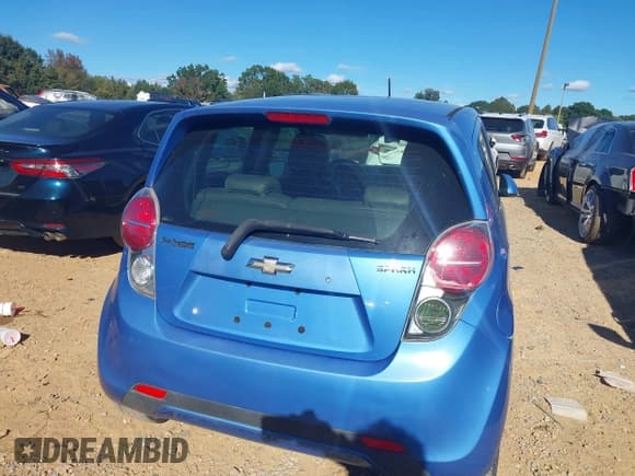 ✅ 2013 Chevrolet Spark LT • VIN: KL8CD6S97DC605890 • Лот: 43441126. Опубликован ранее на IAAI с пробегом 188 659 миль. Бесплатный доступ к архиву аукционных продаж из США и подробный отчёт об истории автомобиля на DreamBid. Изображение 16.