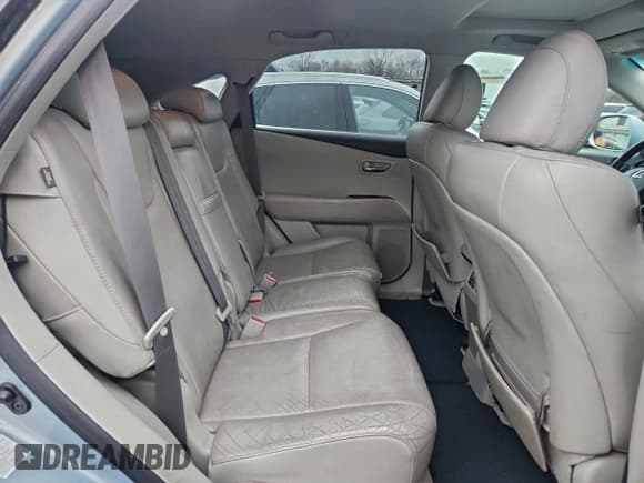 ✅ 2010 Lexus RX 350 • VIN: 2T2BK1BA2AC012541 • Lot: 95278085. Wystawiony na Copart z przebiegiem 100 831 mil. Bezpłatny archiwum sprzedaży aukcyjnych z USA i szczegółowy raport historii pojazdu na DreamBid. Zdjęcie 11.