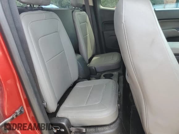 ✅ 2015 Chevrolet Colorado 4WD LT • VIN: 1GCHTBEA0F1127812 • Лот: 70855654. Опубликован ранее на Copart с пробегом 129 204 миль. Бесплатный доступ к архиву аукционных продаж из США и подробный отчёт об истории автомобиля на DreamBid. Изображение 10.