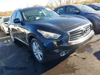 ✅ 2016 Infiniti QX70 • VIN: JN8CS1MW3GM400038 • Lot: 43524578. Listed on IAAI with 132,804 mi. Free auction sales archive from the USA and detailed vehicle history report at DreamBid. Image 1.