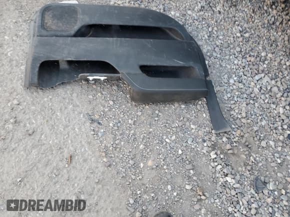 ✅ 2016 Chevrolet Silverado 1500 LTZ • VIN: 3GCUKSEC5GG194024 • Лот: 70495264. Опубликован ранее на Copart с пробегом Не указан. Бесплатный доступ к архиву аукционных продаж из США и подробный отчёт об истории автомобиля на DreamBid. Изображение 12.