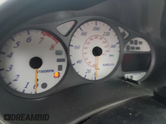 ✅ 2001 Toyota Celica GT • VIN: JTDDR32T810092556 • Lot: 63412055. Wystawiony na Copart z przebiegiem Nie podano. Bezpłatny archiwum sprzedaży aukcyjnych z USA i szczegółowy raport historii pojazdu na DreamBid. Zdjęcie 9.