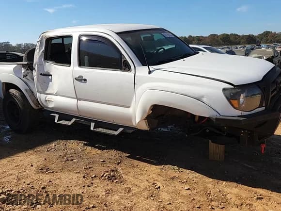 ✅ 2008 Toyota Tacoma PreRunner • VIN: 5TEJU62NX8Z557403 • Lot: 92495005. Listed on Copart with 164,042 mi. Free auction sales archive from the USA and detailed vehicle history report at DreamBid. Image 13.