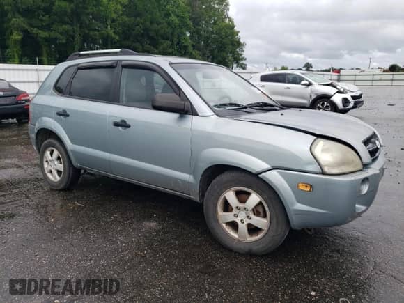 2008 Hyundai Tucson GLS z VIN KM8JM12B08U756098, wystawiony jako Copart lot #66724864 z przebiegiem 161 364 mil mil oraz Szkoda całkowita • Salvage title. Historia ofert i sprzedaży dostępna na DreamBid. Obrazek 4.