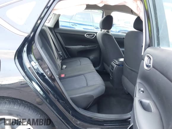 ✅ 2019 Nissan Sentra SV • VIN: 3N1AB7AP9KL606604 • Lot: 43341207. Listed on IAAI with 88,981 mi. Free auction sales archive from the USA and detailed vehicle history report at DreamBid. Image 8.