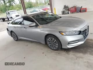 ✅ 2019 Honda Accord • VIN: 1HGCV3F15KA008531 • Lot: 42593944. Listed on IAAI with 150,007 mi. Free auction sales archive from the USA and detailed vehicle history report at DreamBid. Image 1.