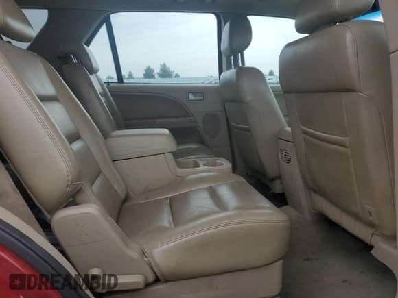 ✅ 2005 Ford Freestyle SEL • VIN: 1FMZK05105GA00318 • Лот: 67321755. Опубликован ранее на Copart с пробегом Не указан. Бесплатный доступ к архиву аукционных продаж из США и подробный отчёт об истории автомобиля на DreamBid. Изображение 11.