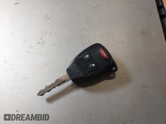 ✅ 2010 Jeep Patriot Sport • VIN: 1J4NF2GB9AD658282 • Lot: 43536970. Wystawiony na IAAI z przebiegiem 116 337 mil. Bezpłatny archiwum sprzedaży aukcyjnych z USA i szczegółowy raport historii pojazdu na DreamBid. Zdjęcie 11.