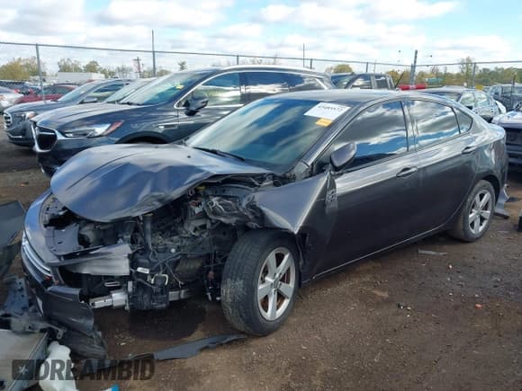 ✅ 2015 Dodge Dart SXT • VIN: 1C3CDFBB8FD104907 • Lot: 43485572. Wystawiony na IAAI z przebiegiem 121 445 mil. Bezpłatny archiwum sprzedaży aukcyjnych z USA i szczegółowy raport historii pojazdu na DreamBid. Zdjęcie 18.