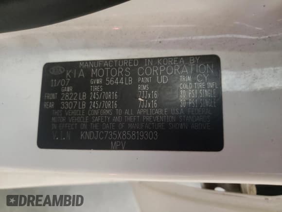 ✅ 2008 Kia Sorento LX • VIN: KNDJC735X85819303 • Лот: 84376195. Опубликован ранее на Copart с пробегом 156 871 миль. Бесплатный доступ к архиву аукционных продаж из США и подробный отчёт об истории автомобиля на DreamBid. Изображение 13.