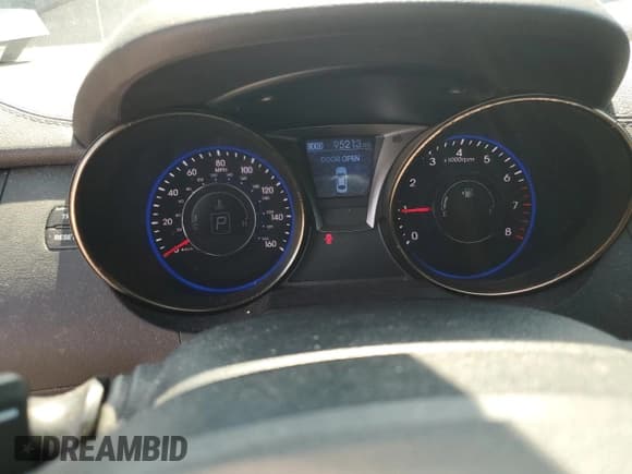 ✅ 2013 Hyundai Genesis Coupe Premium • VIN: KMHHT6KD6DU111451 • Lot: 58624675. Wystawiony na Copart z przebiegiem 95 213 mil. Bezpłatny archiwum sprzedaży aukcyjnych z USA i szczegółowy raport historii pojazdu na DreamBid. Zdjęcie 9.