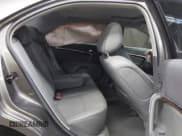 ✅ 2010 Lincoln MKZ • VIN: 3LNHL2GC6AR752532 • Lot: 42249704. Listed on IAAI with 127,687 mi. Free auction sales archive from the USA and detailed vehicle history report at DreamBid. Image 8.