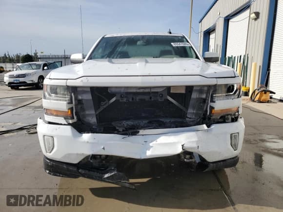 ✅ 2016 Chevrolet Silverado 1500 LT • VIN: 1GCVKREC5GZ222319 • Lot: 89547085. Wystawiony na Copart z przebiegiem 230 535 mil. Bezpłatny archiwum sprzedaży aukcyjnych z USA i szczegółowy raport historii pojazdu na DreamBid. Zdjęcie 5.