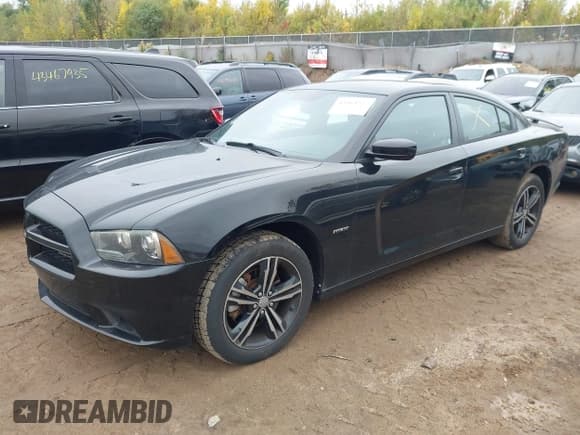 ✅ 2014 Dodge Charger RT Plus • VIN: 2C3CDXDT3EH178507 • Lot: 43463227. Wystawiony na IAAI z przebiegiem 141 820 mil. Bezpłatny archiwum sprzedaży aukcyjnych z USA i szczegółowy raport historii pojazdu na DreamBid. Zdjęcie 2.