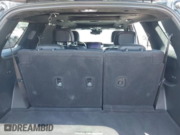 ✅ 2024 Hyundai Palisade Calligraphy • VIN: KM8R7DGEXRU688909 • Lot: 42822440. Listed on IAAI with 36,002 mi. Free auction sales archive from the USA and detailed vehicle history report at DreamBid. Image 18.