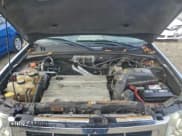 ✅ 2008 Ford Escape Hybrid • VIN: 1FMCU59H18KA99172 • Lot: 94471195. Listed on Copart with 124,460 mi. Free auction sales archive from the USA and detailed vehicle history report at DreamBid. Image 12.